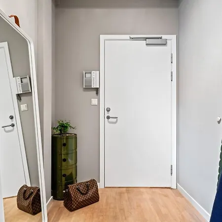 Διαμέρισμα Modern In The Heart Of *